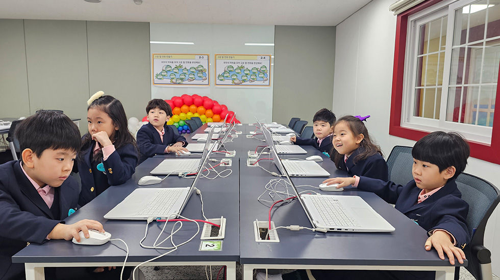 학교 소개 사진